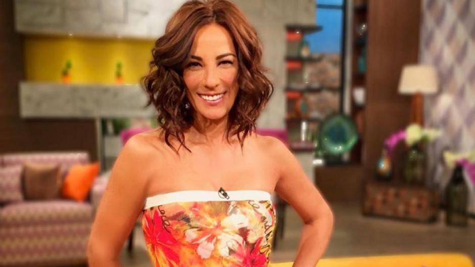 La actriz estaba saliendo con Jorge Ortiz de Pinedo, pero pronto se enter&oacute; de que &eacute;l sal&iacute;a con otra. (Foto: Instagram)