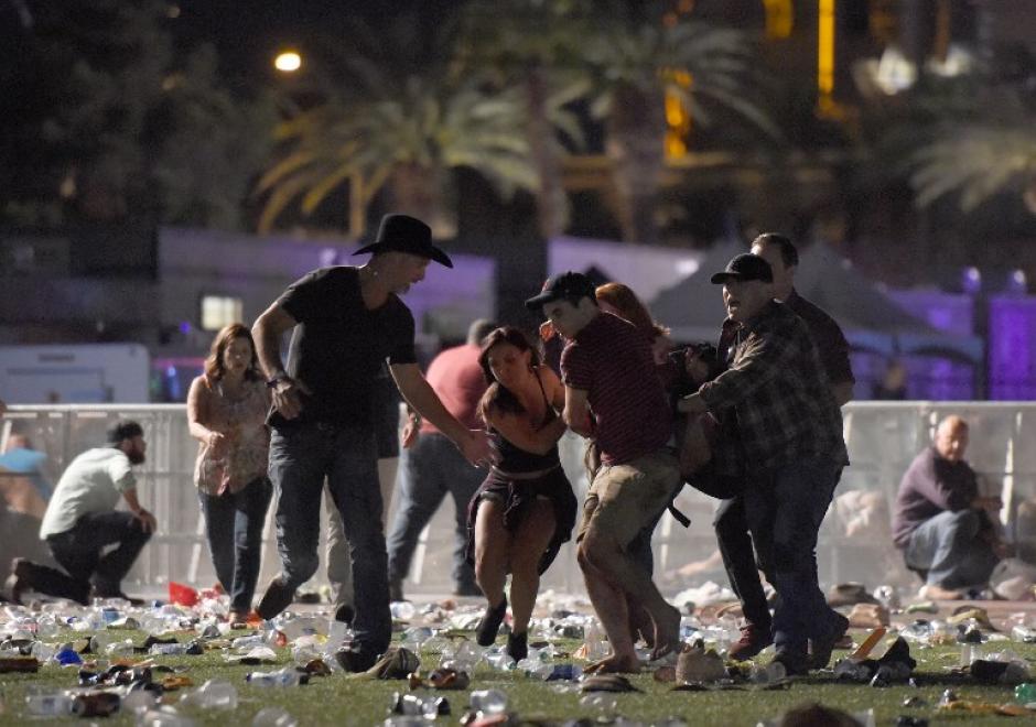 El tiroteo ocurrido en Las Vegas es el m&aacute;s letal en la historia reciente de EE.UU. (Foto: AFP)