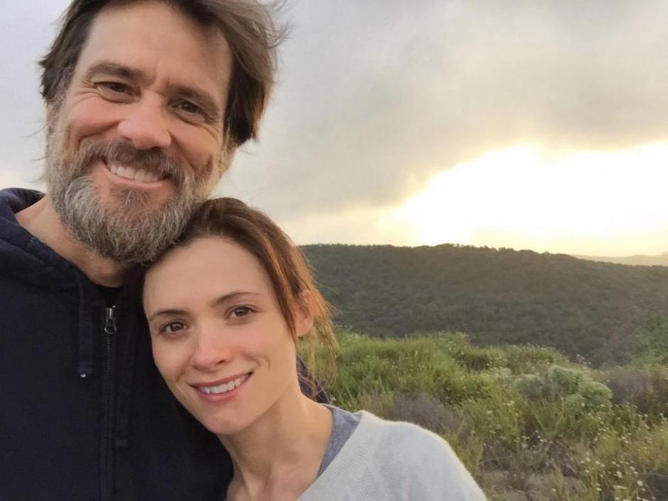 Familia de la novia de Jim Carrey lo culpa del suicidio de ella. (Foto: The Sun)