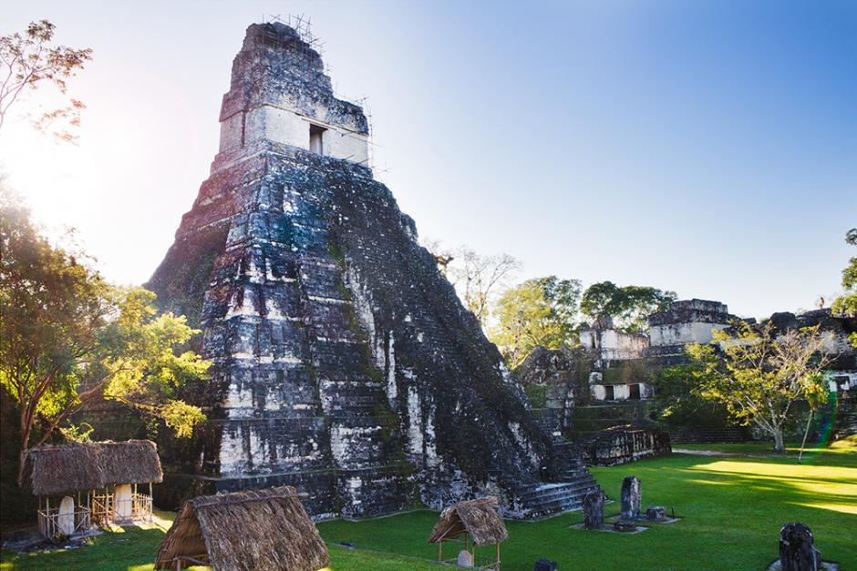 Tikal es considerado como uno de los monumentos m&aacute;s misteriosos del mundo. (Foto: archivo)