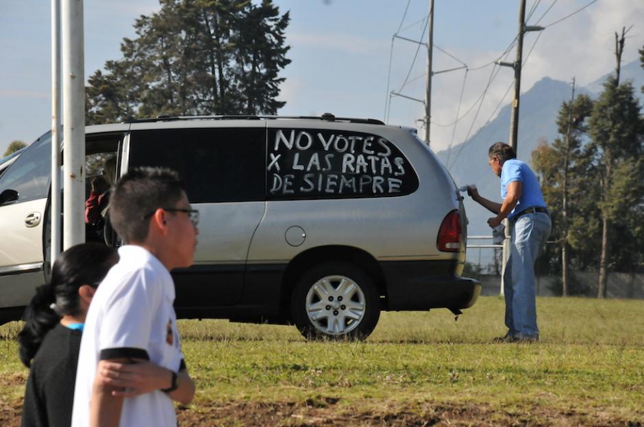 Los ciudadanos quieren independizarse de los innumerables vicios de la "vieja pol&iacute;tica". As&iacute; lo expresaron los quetzaltecos, en las elecciones de 2015. (Foto: Jaime Franco/Nuestro Diario)