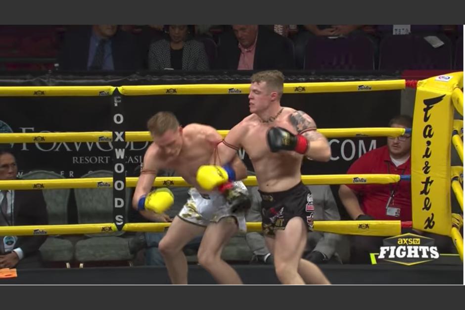 técnicas de golpe de codo de muay thai