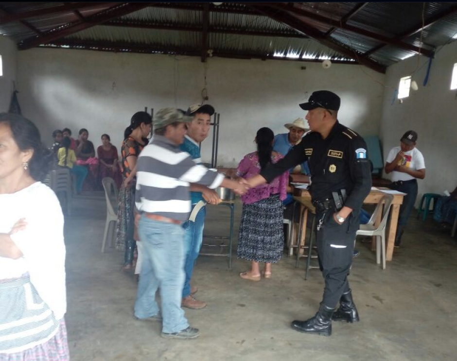 Seg&uacute;n el &uacute;ltimo reporte de Conred, las lluvias han dejado 1 mil 485 afectados en Alta Verapaz. (Foto: PNC)