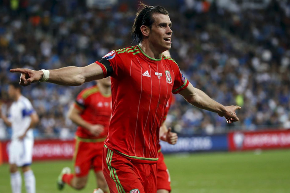 Bale, uno de los referentes de la selecci&oacute;n galesa, no particip&oacute; en el encuentro debido a una lesi&oacute;n. (Foto: Tribuna Madridista)