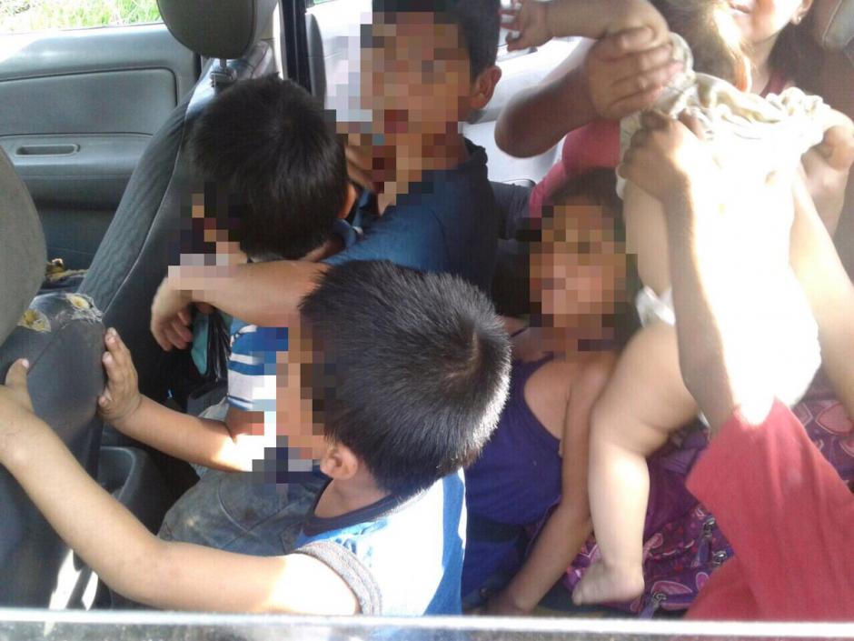 Ocho ni&ntilde;os que eran obligados a cometer il&iacute;citos en Quetzaltenango fueron rescatados por las autoridades. (Foto:&nbsp;@ErickColop)