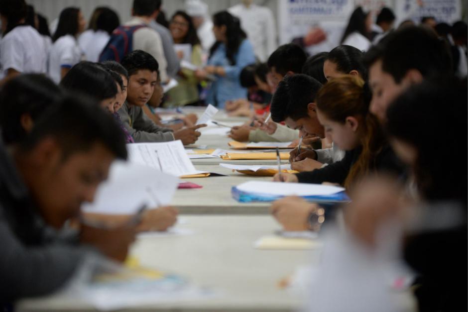 Ofrecen oportunidades laborales para distintas instituciones del Gobierno de Guatemala. (Foto: Archivo/Soy502)