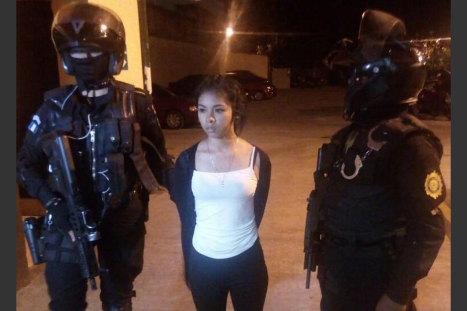 La PNC captur&oacute; a una mujer acusada de asesinato. (Foto: PNC)&nbsp;