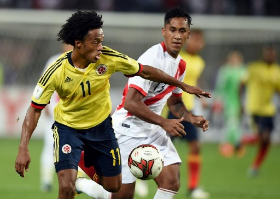 Per&uacute; y Colombia empataron a uno y Chile supone que se pusieron de acuerdo, porque ese resultado dejaba fuera a Chile, que perdi&oacute; ante Brasil. (Foto: AFP)