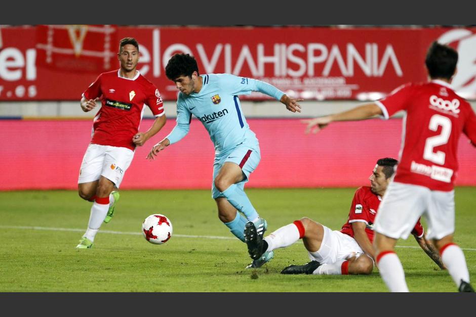 Sin despeinarse el FC Barcelona superó al Murcia por la ...