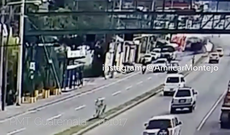 Un video publicado por la PMT muestra el terrible accidente ocurrido en la ruta al Atlántico. (Foto: Facebook/Amilcar Montejo)&nbsp;