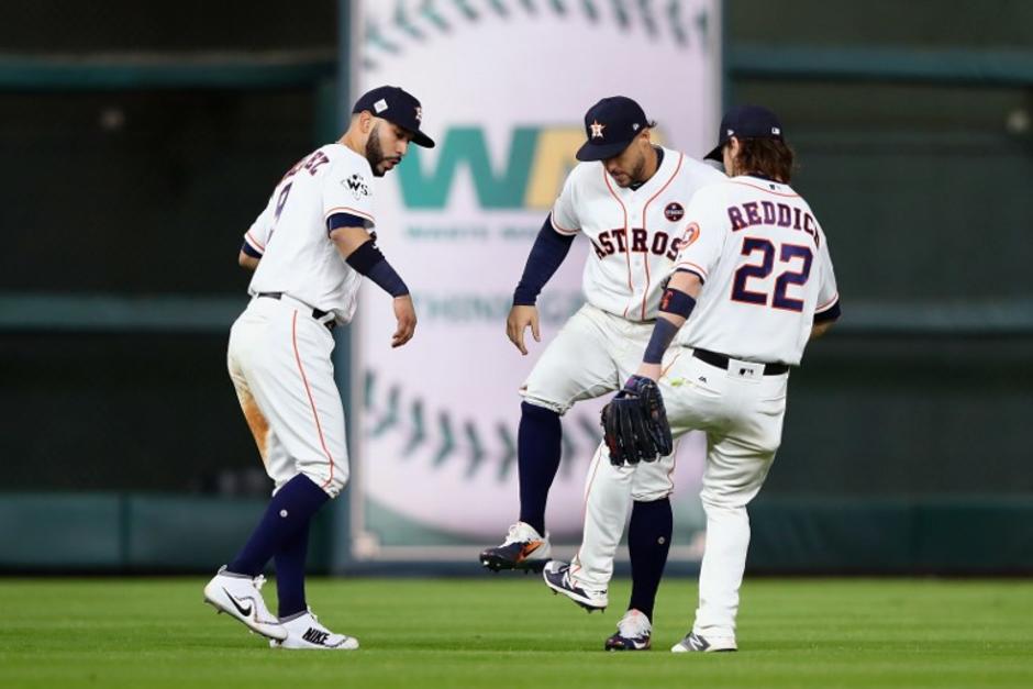 Houston gan&oacute; el tercer partido de la serie mundial 2017. (Foto: AFP)