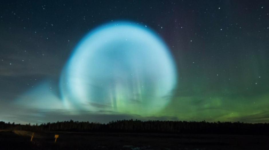 La esfera brillante se pudo ver durante la noche del jueves. (Foto:Alexey Yakovlev)
