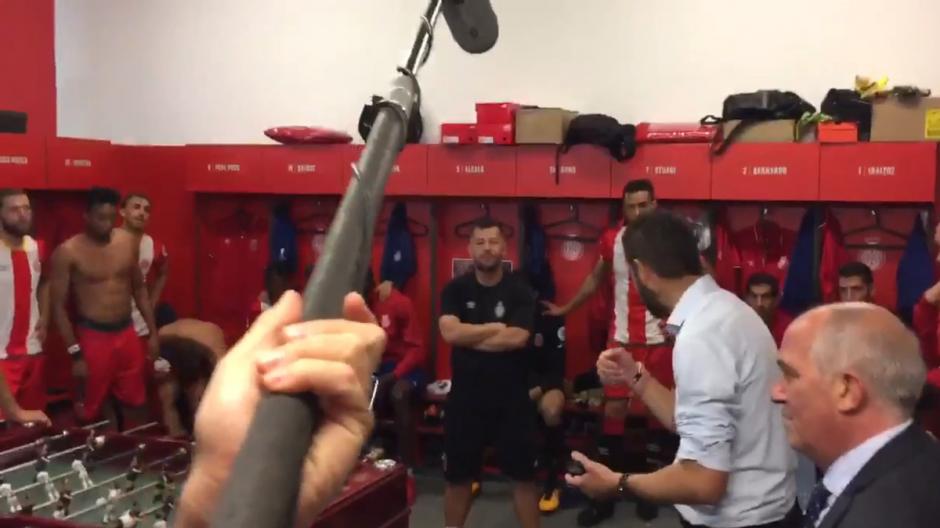 Pablo Mach&iacute;n t&eacute;cnico del Girona le dijo emocionado a sus jugadores: "le hemos ganado al campe&oacute;n de Europa". (Foto: Captura de video)