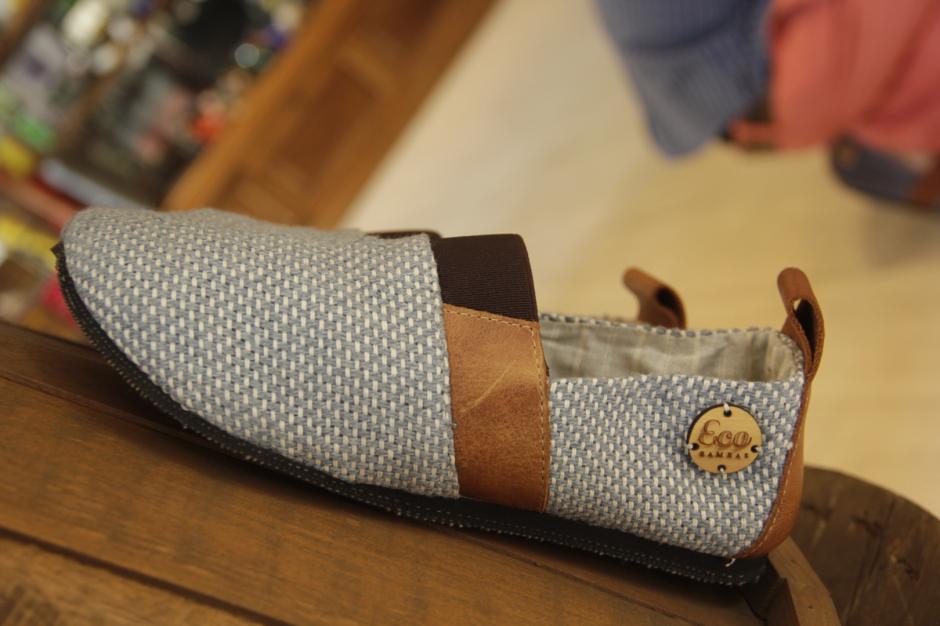 Los zapatos buscan atraer a las personas que buscan nuevos estilos de calzado. (Foto: Fredy Hern&aacute;ndez/Soy502)