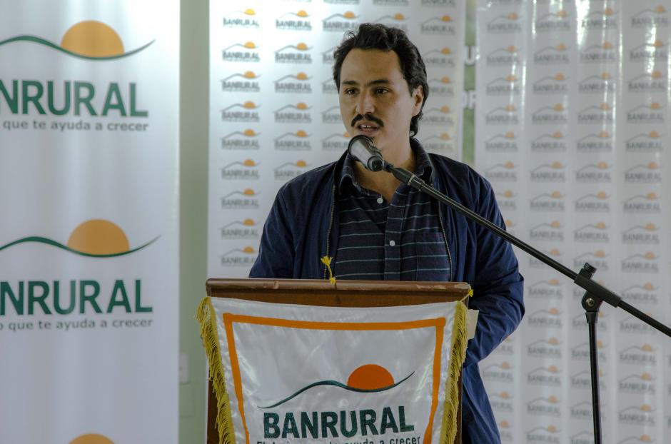 "La meta es recibir m&aacute;s de 300 ideas de muchas partes del pa&iacute;s", explic&oacute; Andr&eacute;s Cano, miembro de Socialab Guatemala. (Foto: Victor Xiloj/Soy502)