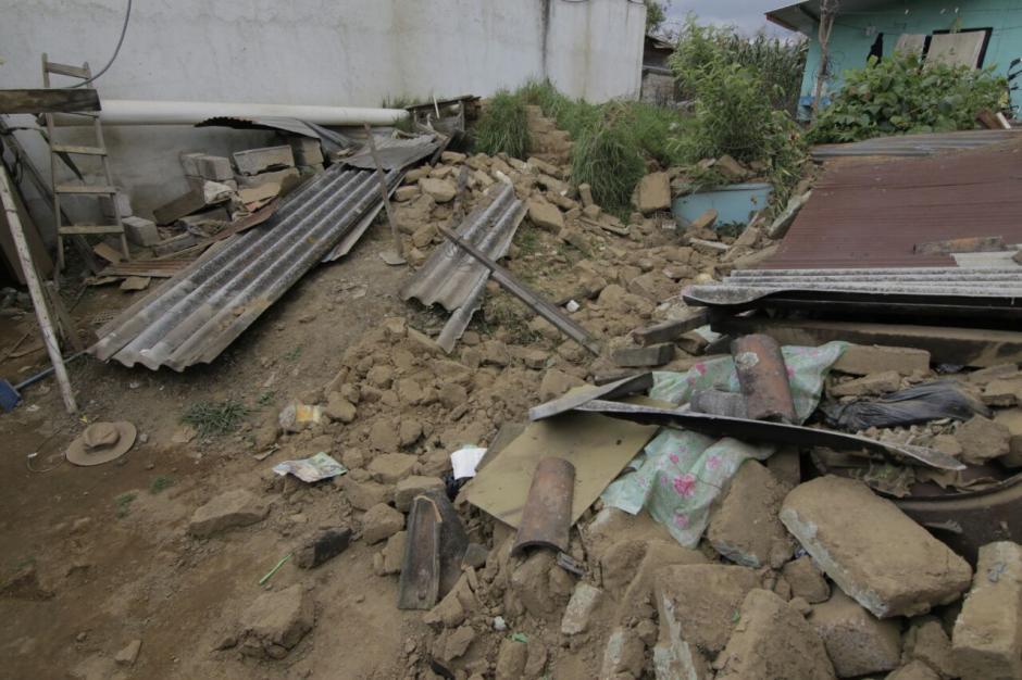 El terremoto caus&oacute; da&ntilde;os en varias viviendas en Quetzaltenango. (Foto: Alejandro Bal&aacute;n/Soy502)&nbsp;