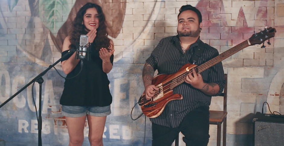 Estos artistas hicieron la versi&oacute;n de Luna de Xelaj&uacute; en lenguaje de se&ntilde;as. (Dise&ntilde;o: oficial)&nbsp;