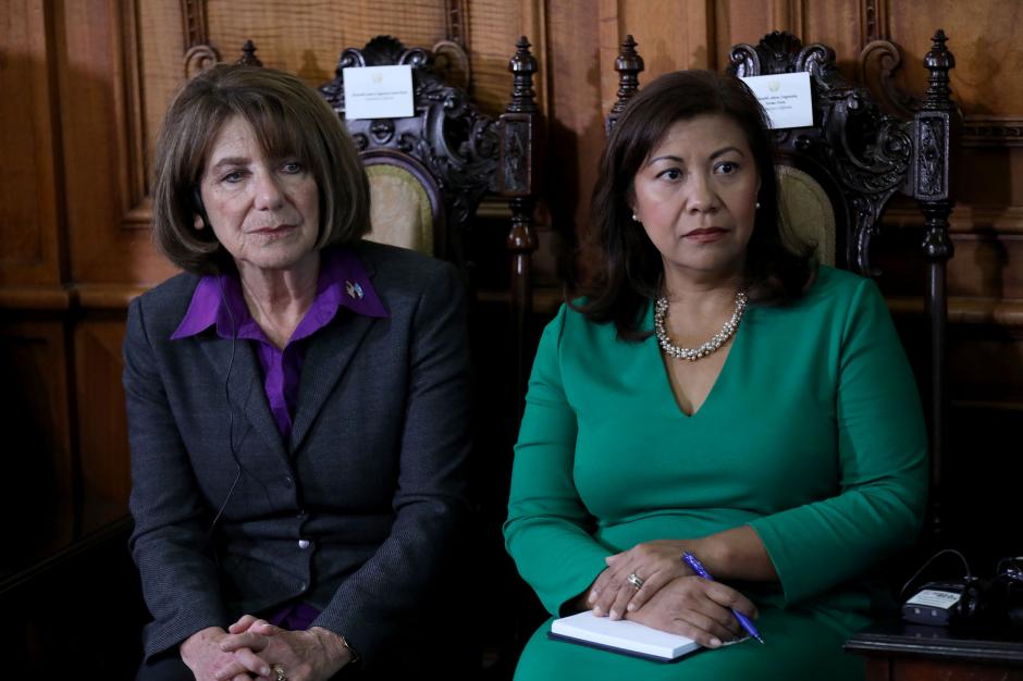 Norma Torres (derecha) visit&oacute; el pa&iacute;s junto a otros congresistas de EE. UU. (Foto: Gobierno)