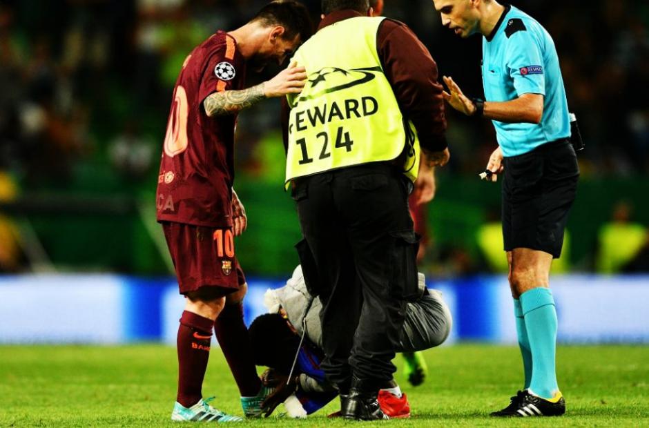 El seguidor no aguant&oacute; la emoci&oacute;n de ver a Leo. (Foto: VG Sports)