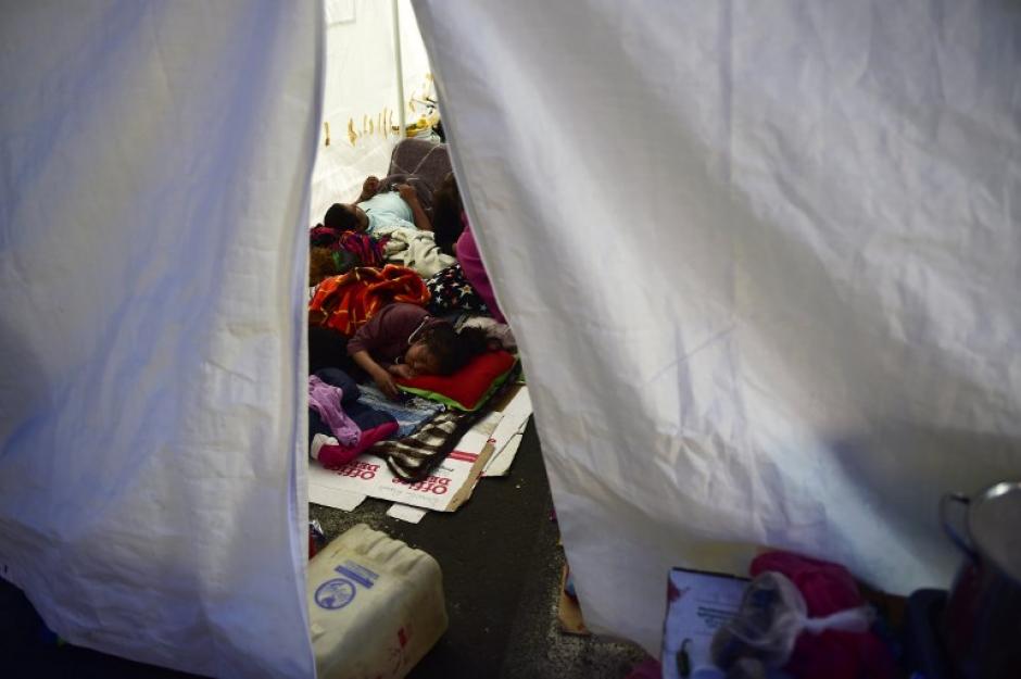 Las autoridades mexicanas confirmaron el asalto a voluntarios pero aseguran que no les robaron la ayuda humanitaria que llevaban. (Foto: AFP)&nbsp;