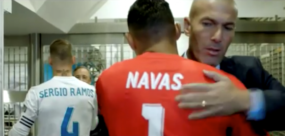 En la pel&iacute;cula "Hombre de Fe" aparecen Zidane y otras figuras del Real Madrid. (Foto: captura de video)