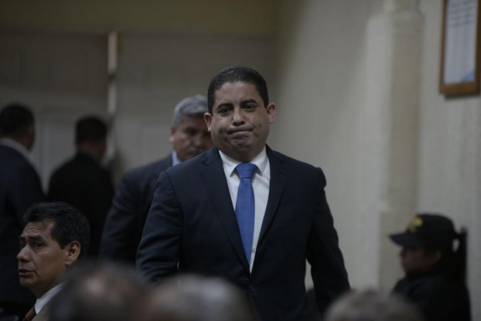 Juan Carlos Monzón es colaborador eficaz del MP, antes fue secretario privado de Roxana Baldetti y estuvo a cargo de los negocios ilícitos de la estructura. (Foto: Wilder López/Soy502)