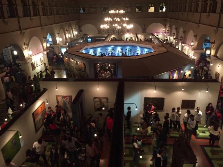 Vive una divertida noche en la calle de los museos. (Foto: Municipalidad de Guatemala)&nbsp;