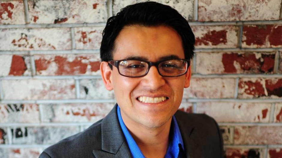 Jhonny Pineda es concejal de la municipalidad de Huntington Park desde 2015 y ahora la administra como alcalde. (Foto: Jhonny Pineda)