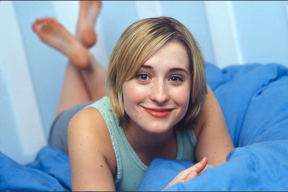 La actriz Allison Mack fue detenida por su v&iacute;nculo con una secta que marcaba como ganado a sus esclavas sexuales. (Foto: Taringa!)