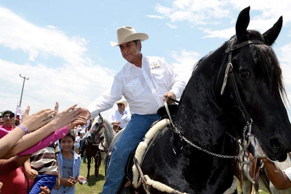 Jaime Rodr&iacute;guez, alias "El Bronco", se convirti&oacute; en el primer gobernador independiente en Nuevo Le&oacute;n. (Foto: La Raz&oacute;n)