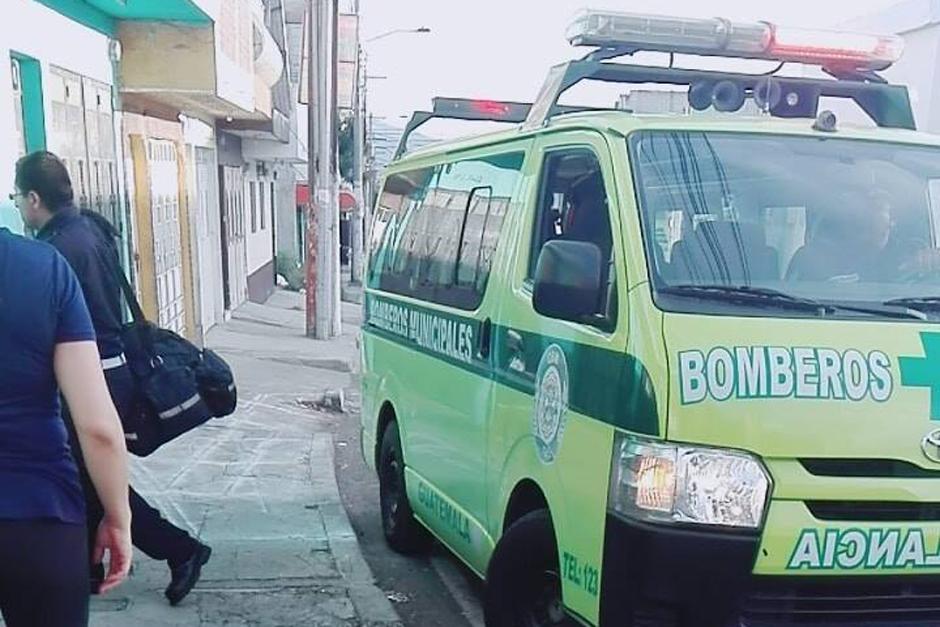 Una menor de dos años sobrevivió a la caída de un segundo nivel en la zona 12. (Foto: Noticias Villa Hermosa)
