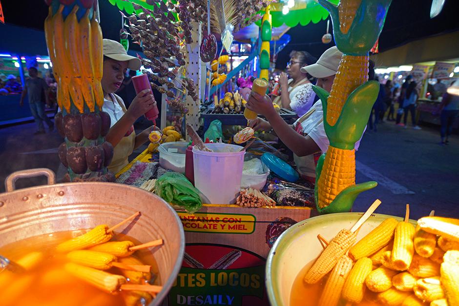 ¿Detenerse a degustar un antojito guatemalteco? Por supuesto que sí. (Foto: Wilderd López)