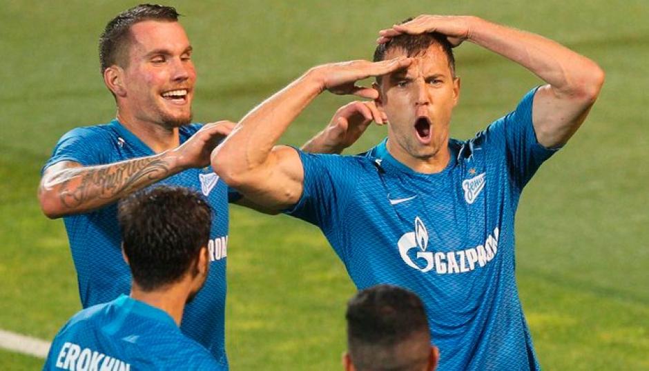 Zenit super&oacute; el 0-4 que le propin&oacute; en el juego de ida el Dinamo Minsk y avanz&oacute; a siguiente ronda en su lucha por clasificarse a la ronda de grupos de la Champions League. (Foto: AFP)