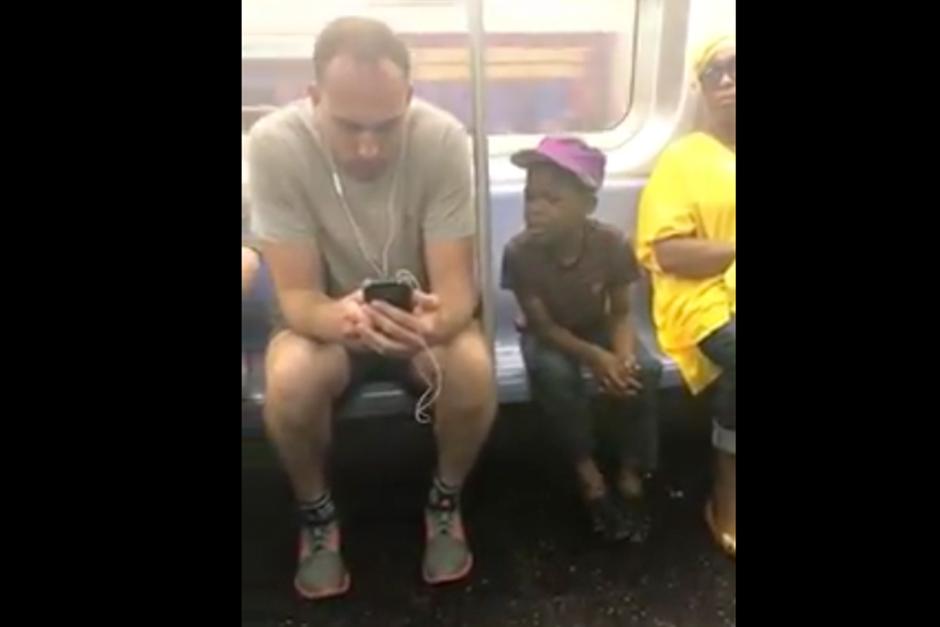 El video se volvi&oacute; viral en pocos d&iacute;as por medio de Facebook. (Foto: Video)