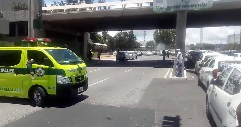 La protesta llegó a la Municipalidad de Guatemala. (Foto: captura de pantalla)&nbsp;