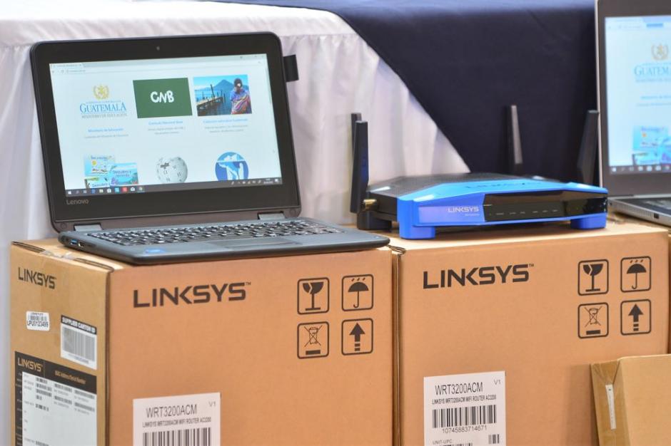 Las computadoras se distribuir&aacute;n durante septiembre. (Foto: Jes&uacute;s Alfonso/Soy502)