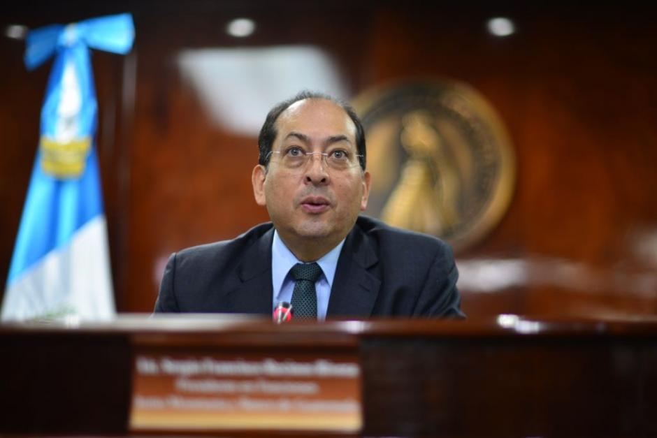 Sergio Recinos aconsej&oacute; dejar que el mercado cambiario fluct&uacute;e. (Foto: Jes&uacute;s Alfonso/Soy502)