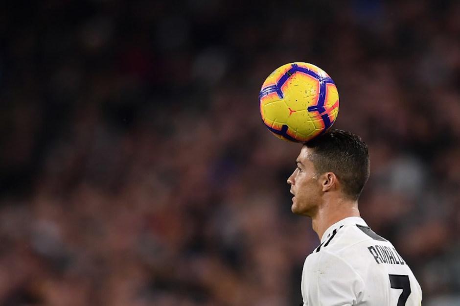 El portugués Cristiano Ronaldo no es favorito para ganar el Balón de Oro. (Foto: AFP)