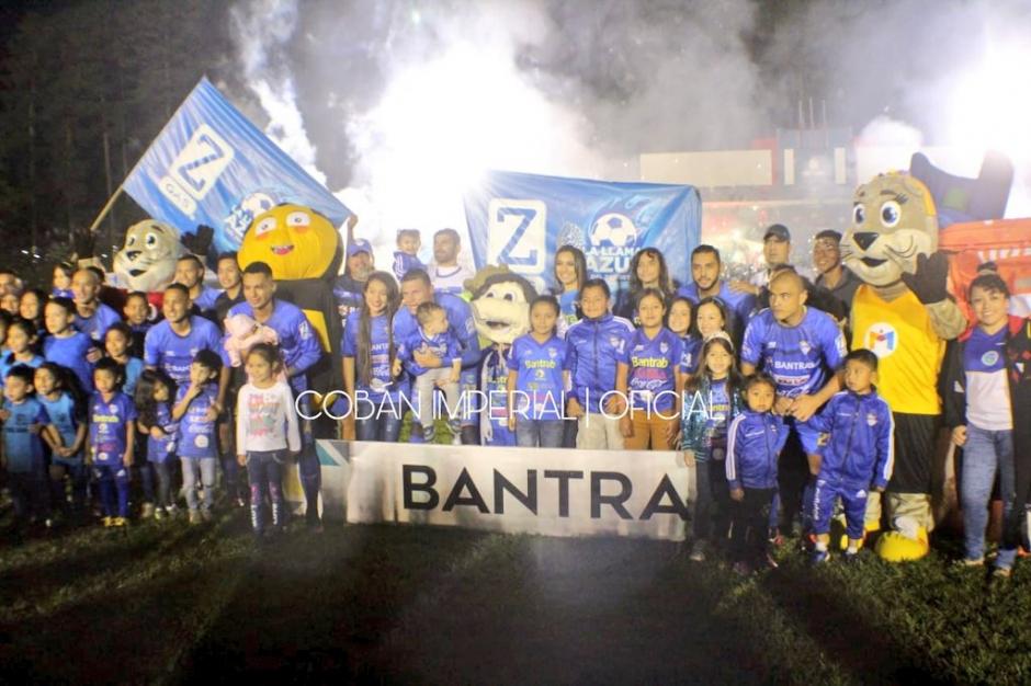 Equipo titular de Cobán Imperial en el juego de ida de las semifinales ante Guastatoya. (Foto: Cobán Imperial)
