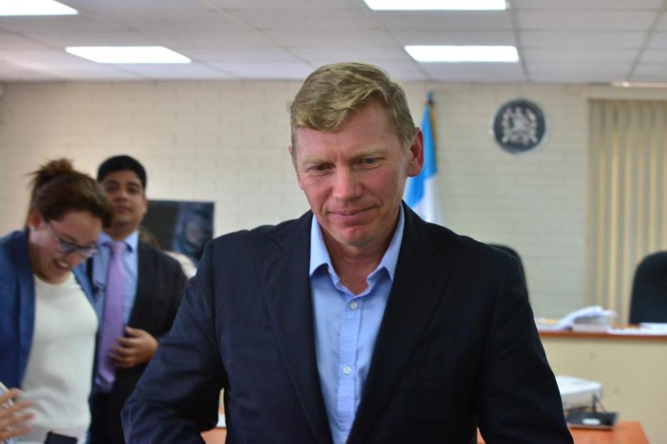 Igor Bitkov luego de rendir su declaraci&oacute;n. (Foto: Jes&uacute;s Alfonso/Soy502)