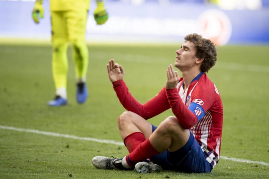 Así fue el extraño festejo de Antoine Griezmann. (Foto: AFP)