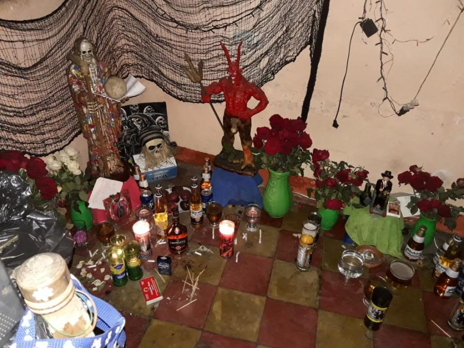 Las autoridades se sorprendieron con el hallazgo durante el allanamiento. (Foto: PNC)