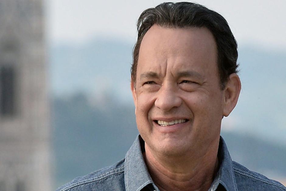 La invitaci&oacute;n de Tom Hanks para los comensales qued&oacute; registrada en un video. (Foto: AFP)