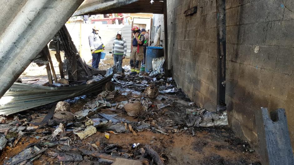 As&iacute; qued&oacute; la improvisada coheter&iacute;a. (Foto: Bomberos Municipales Departamentales)&nbsp;