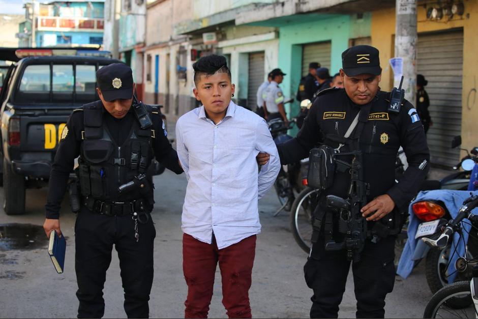 El hombre pretend&iacute;a asesinar a un comerciante del sector. (Foto: PNC)&nbsp;