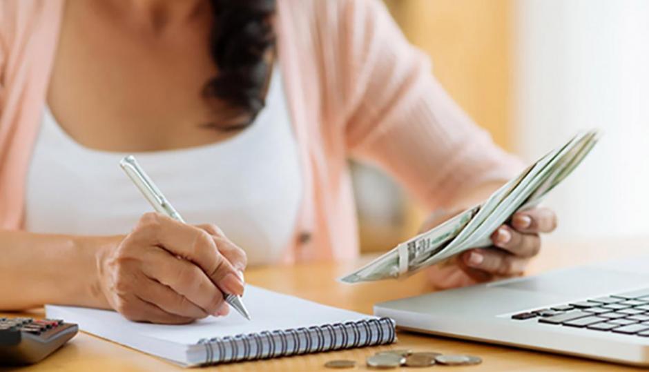 Ahorrar debe ser tan importante como pagar una hipoteca. (Foto: Archivo)