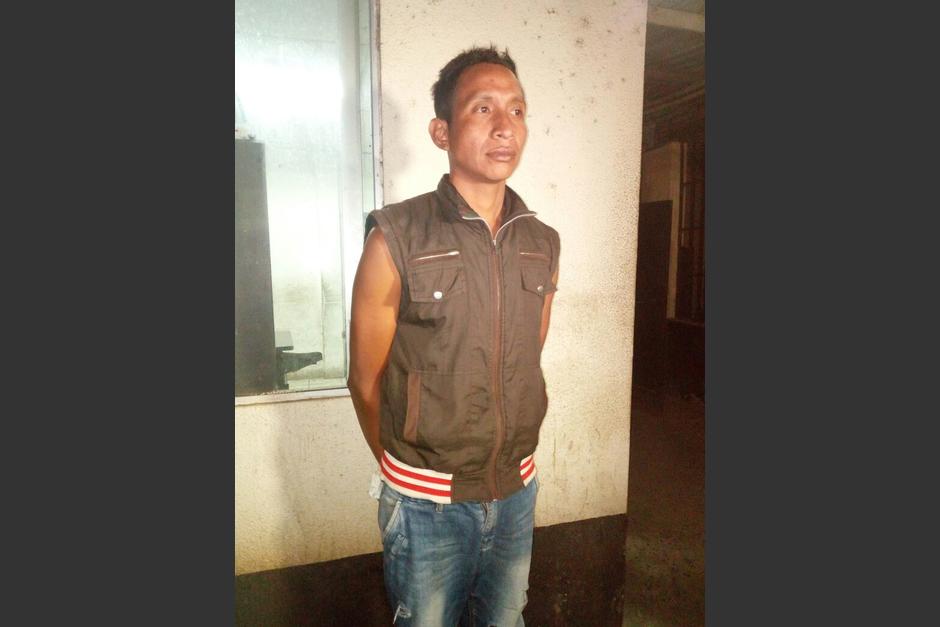 Las autoridades detuvieron a un hombre de 30 a&ntilde;os acusado de transportar armas biol&oacute;gicas y at&oacute;micas. (Foto:PNC)