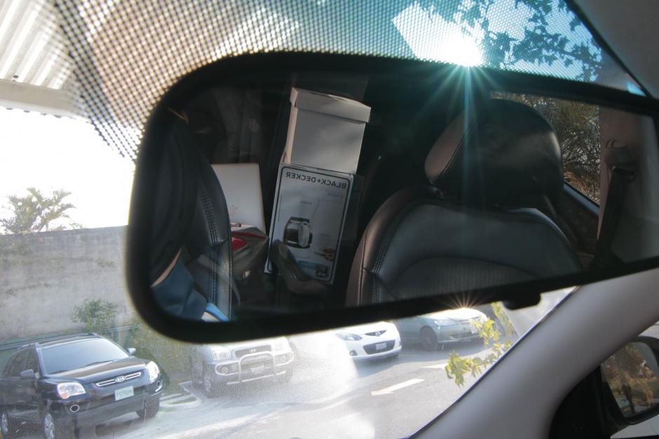 Estos son los objetos m&aacute;s extra&ntilde;os que los pasajeros han olvidado dentro de unidades de transporte privado. (Foto: Alejandro Bal&aacute;n/ Soy502)