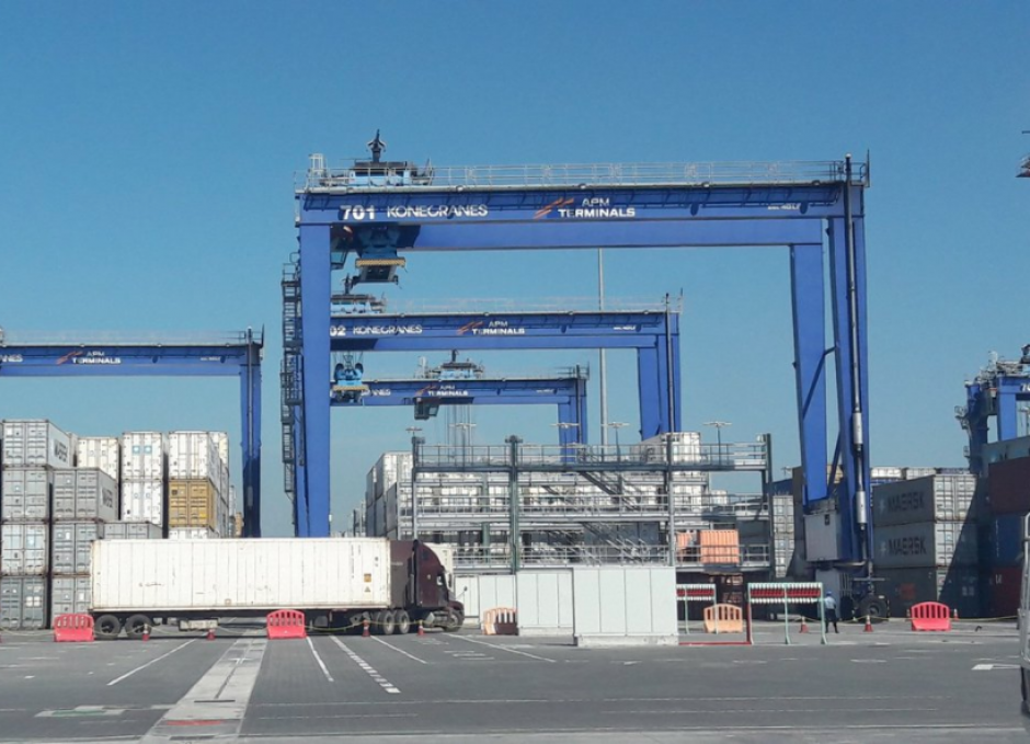 Los dos pilotos fueron descubiertos cuando transportaban mercader&iacute;a con documentaci&oacute;n falsa. (Foto: archivo/Soy502)
