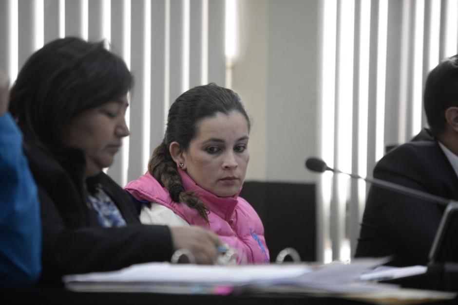Ana Sof&iacute;a Casta&ntilde;eda ya enfrenta una condena de 8 a&ntilde;os por asociarse con otras tres personas para sustraer evidencia que el MP. (Foto: Wilder L&oacute;pez/Soy502)